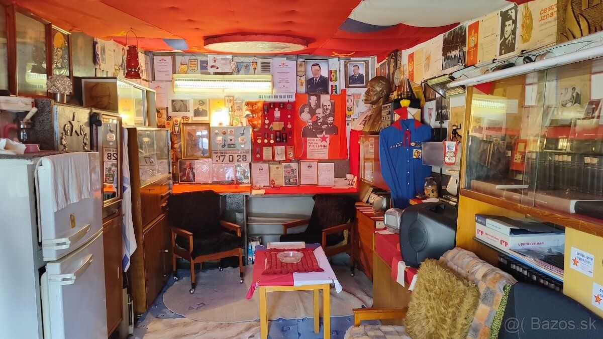Predám garáž v Komárne
Garáž s výmerou cca.20 m2, ktorá je z
