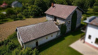 Reality Vranov Vám ponúka na predaj priestranný rodinný dom 