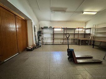 Ponúkame na prenájom obchodné a skladové priestory v budove 