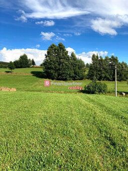 F001-14-MIBA
* Rekreačný / Investičný pozemok 10 700 m² – De