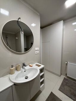 Ponúkam na prenájom luxusne zariadený 62,5 m2, 2 izbový byt 