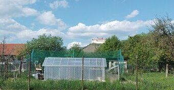 Typ: Pozemky - bytová výstavba Ulica: Cintorínská Obec: Krás