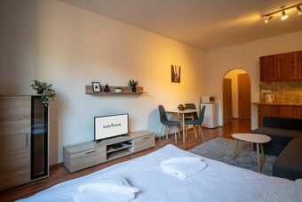 Ponúkame priestranný a moderný apartmán vo Wellness Apartmán