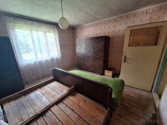 Rodinný dom so srdcom chalupy: Pokojné bývanie v obci Ľutina