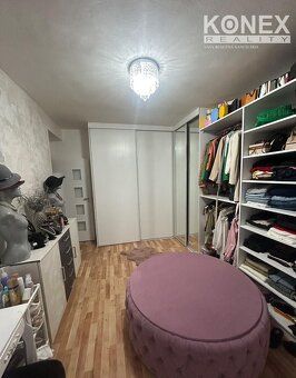 ID:4217 Ponúkame na predaj priestranný a výnimočný rodinný d