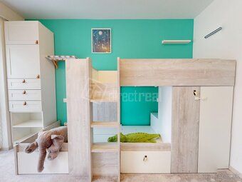 Moderný 3-izb. byt s balkónom v centre mesta
Popis: Moderný 