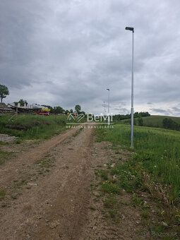 Typ: Pozemky - bývanie Ulica: Kúty Mestská časť: Vaňovka Obe