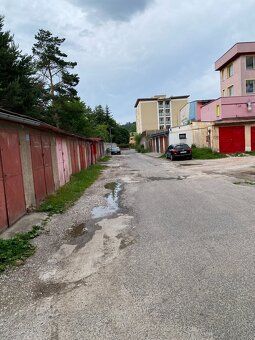 Dám do dlhodobého prenájmu garáž v centre mesta v Spišskej N