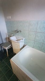 Typ: 3-izbový byt Ulica: Vráble Obec: Vráble
Hľadáte dostupn