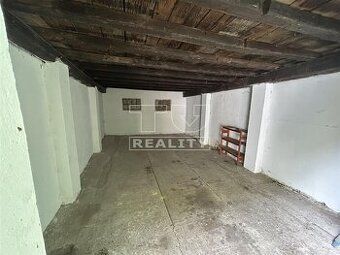Ponúkame na predaj priestrannú murovanú garáž o výmere 28 m2