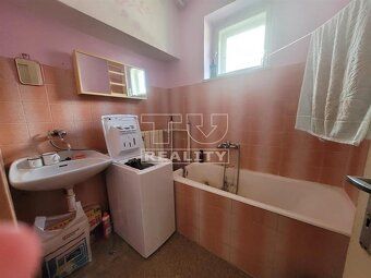 TUreality ponúka na predaj útulný podpivničený rodinný dom s