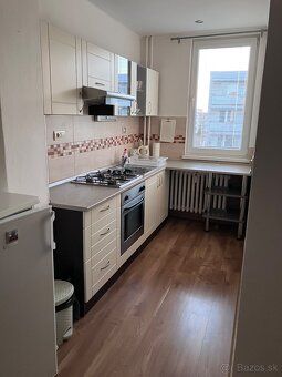 Ponúkam na prenájom 1-izbový byt na sídlisku Juh, ul. 8. máj
