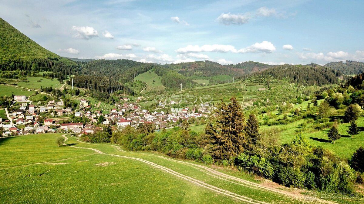 Ponúkame Vám na predaj pozemok o výmere 1500m2 v obci Snežni