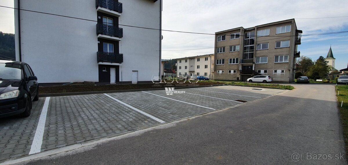 Exkluzívne Vám ponúkame na predaj parkovacie miesto o výmere
