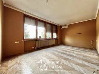Reality na kľúč Vám ponúka na predaj 5-izbový poschodový rod