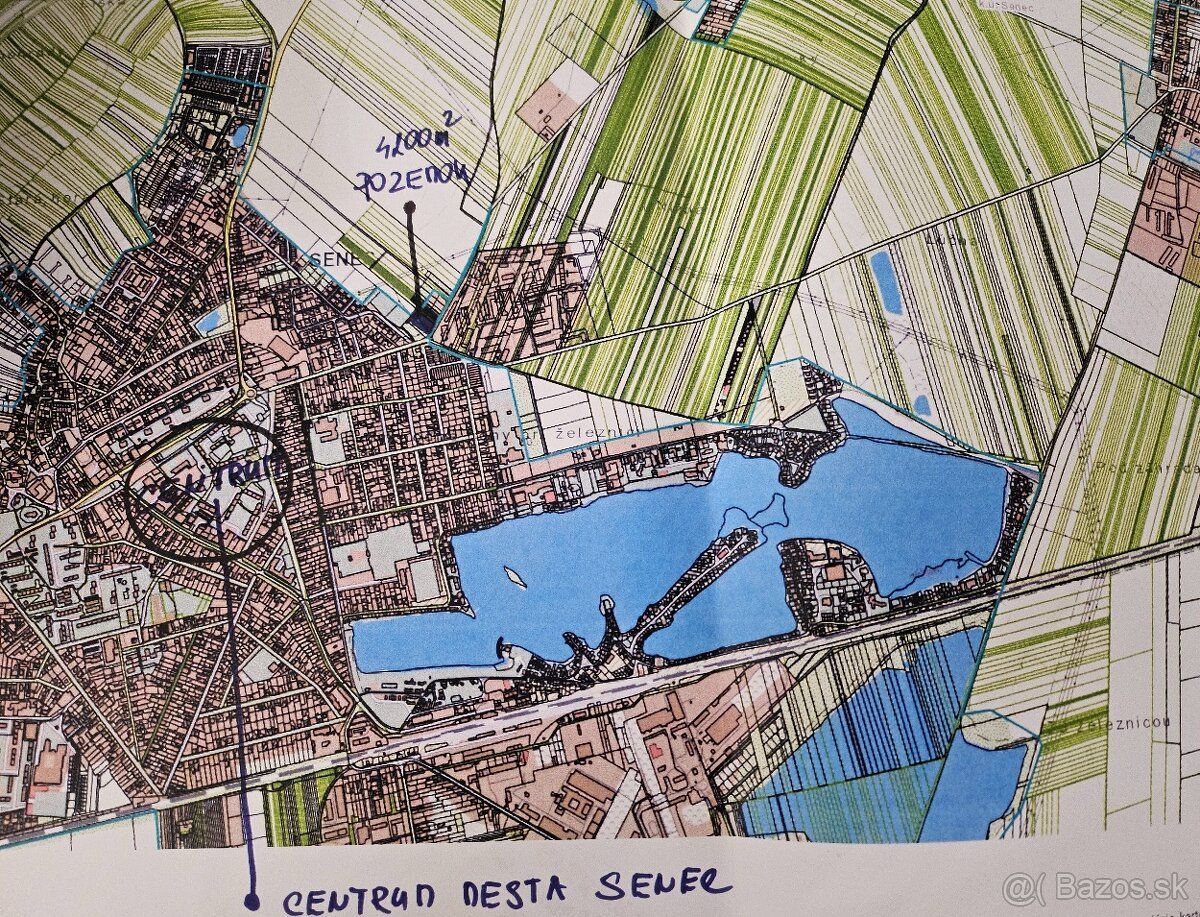 Ponúkam na predaj investičný pozemok vo výbornej lokalite pr