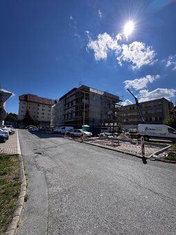 Ponúkame na odstúpenie úspešne fungujúci svadobný salón In S
