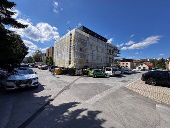 Ponúkame na odstúpenie úspešne fungujúci svadobný salón In S