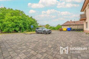 Typ: 1-izbový byt Obec: Močenok
Moderný maklér ponúka na pre