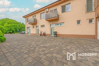 Typ: 1-izbový byt Obec: Močenok
Moderný maklér ponúka na pre