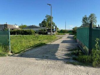 Predám pozemky v Kavečanoch v rozlohe 15 000 m2/ 1,5 hektára