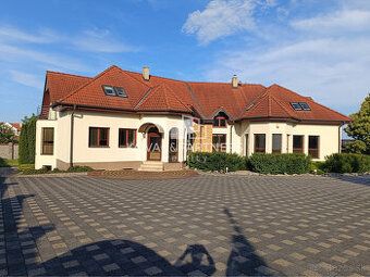Hladam dlhodobo rodinný dom Nitra okolie, kludne míesto so z