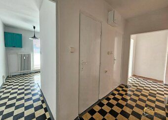 🏡 Hľadáte priestranné bývanie v pokojnej lokalite s kompletn