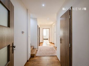 🏡 Zariadené 5-izbové sídlo v Kálnici (243 m²) s nákladmi len