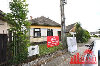 Investičná Príležitosť s Potenciálom: Rodinný Dom v Adamovsk