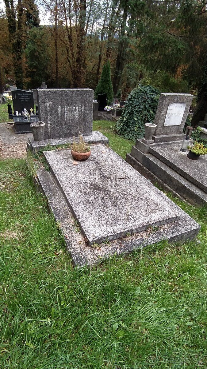 Predám hrobku na velkom cintorine v KE pre dve truhly s prie