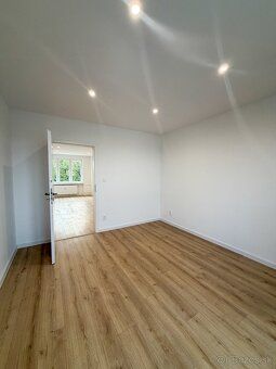 🏡 Kompletne zrekonštruovaný 3-izbový byt s francúzskym oknom