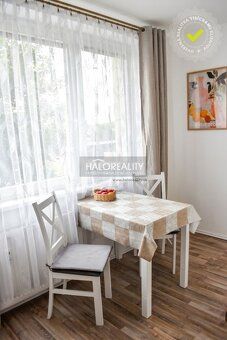 Realitná kancelária HALO reality a Emília Palkovičová, konta