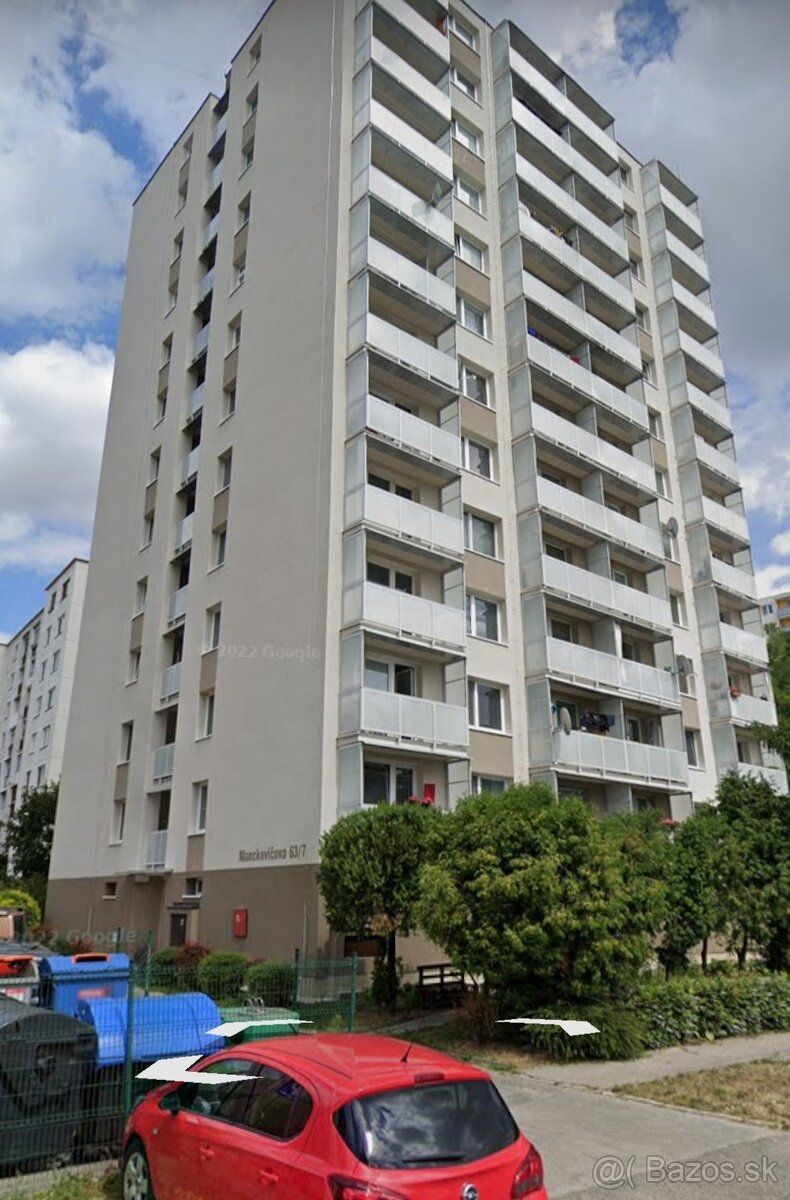 Dobrý deň hľadám na kúpu 2 izbový byt s rozlohou 49 m² s bal