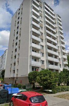 Dobrý deň hľadám na kúpu 2 izbový byt s rozlohou 49 m² s bal