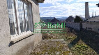 Typ: Rodinný dom Obec: Boldogkőváralja
ID137-12-DERUa: So sú