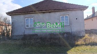 Typ: Rodinný dom Obec: Boldogkőváralja
ID137-12-DERUa: So sú