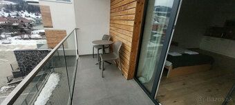 APARTMÁN SA PRENAJÍMA SPOLOCNOSTOU: VILA ZUBEREC, s. r. o. P