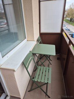 Voľné - Ponúkam na prenájom zariadenú garsónku s balkónom v 