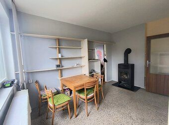 Rezervácia 🏡 VMREALITY ponúka na predaj rodinný dom v lukrat