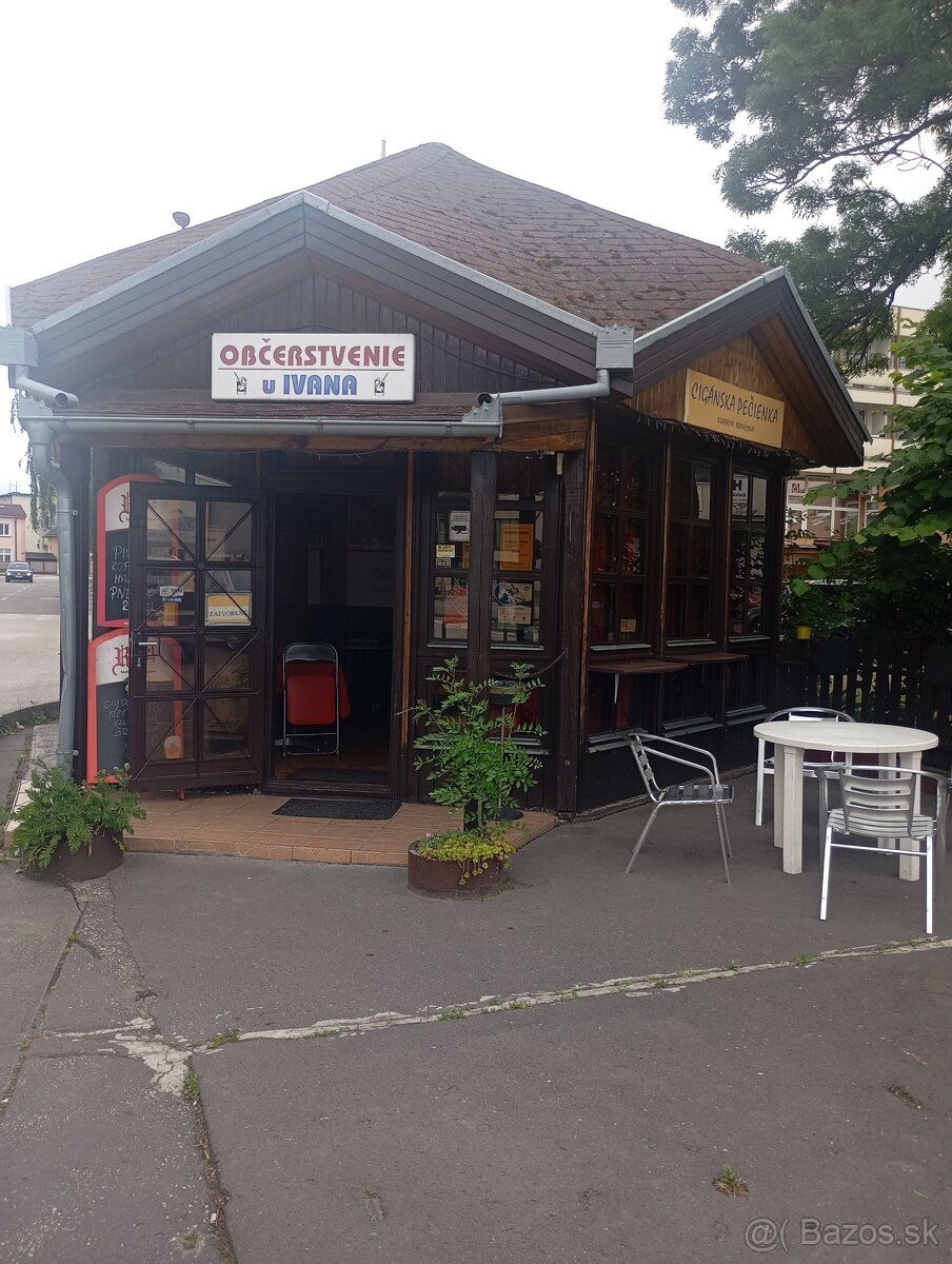 Predám obchodný priestor - bufet v centre mesta. Rozloha 25 