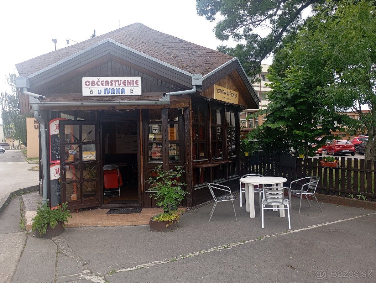Predám obchodný priestor - bufet v centre mesta. Rozloha 25 