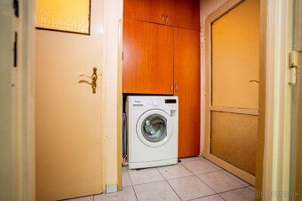 Počet izieb: 2,5 Výmera: 64,42 m² + pivnica 3,55 m²
Predtým,