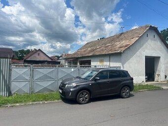 Predám rodinný dom vhodný aj ako stavebný pozemok vo Fiľakov