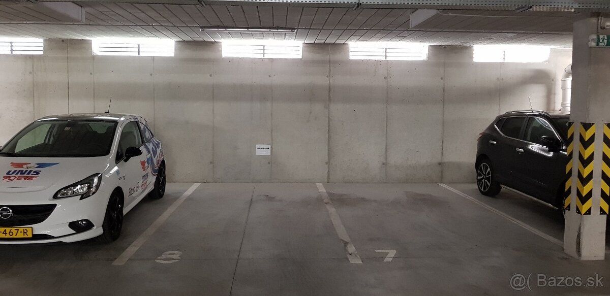 Ponúkam Vám na prenájom komfortné parkovacie vnútorné miesto