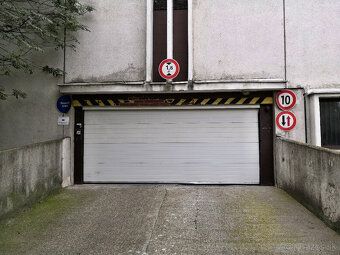 Dám do dlhodobého prenájmu samostatne uzamykateľnú garáž v g