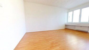 ID-500290-26BB
Ponúkame na prenájom kancelárske priestory v 