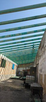 Predám halu v Stropkove s rozlohou 254 m². Zastavaná plocha 