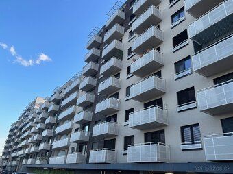 Ponúkam na prenájom moderne zariadený 2-izbový byt v obľúben