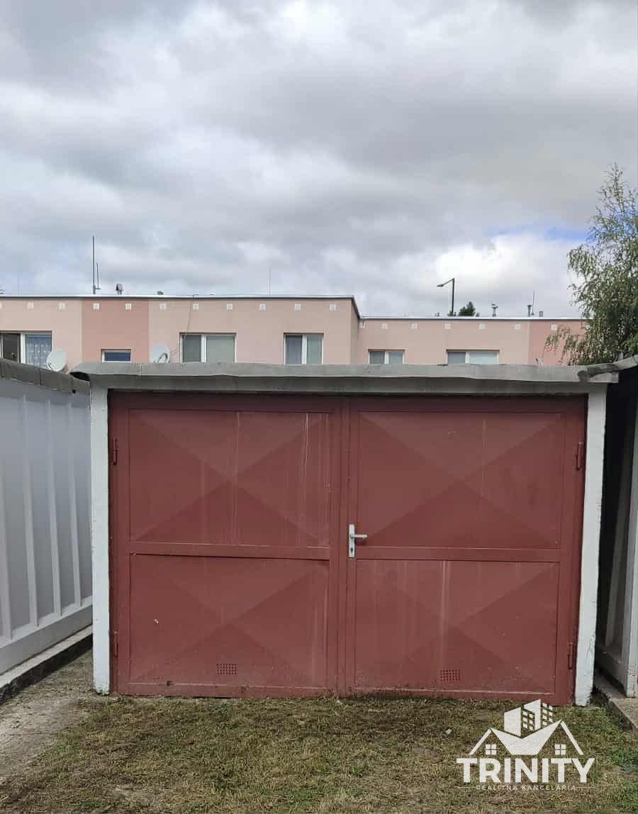 Typ: Garáže a parkovacie miesta Ulica: Šurany Obec: Šurany
P