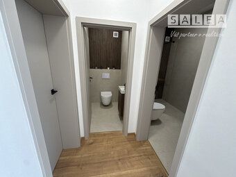 Typ: 3-izbový byt Ulica: - Obec: Krakovany
SaleA - Váš partn